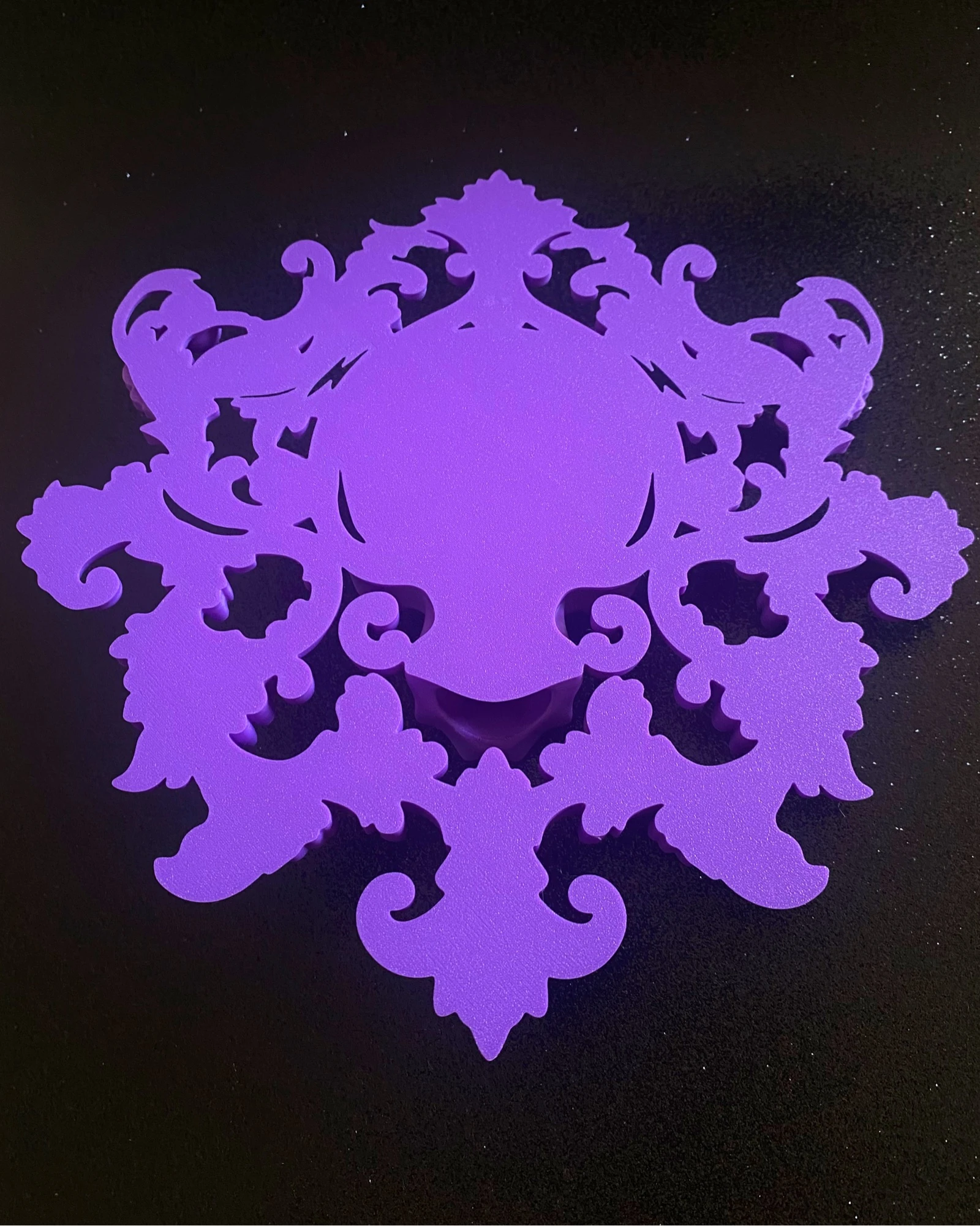 Violet Baroque Skull Wall Decoration 25cm – photo 4